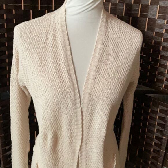 BDG Urban Outfitters Long Cream Knit “London”Cardigan w/Pockets (XS) - Picture 6 of 16